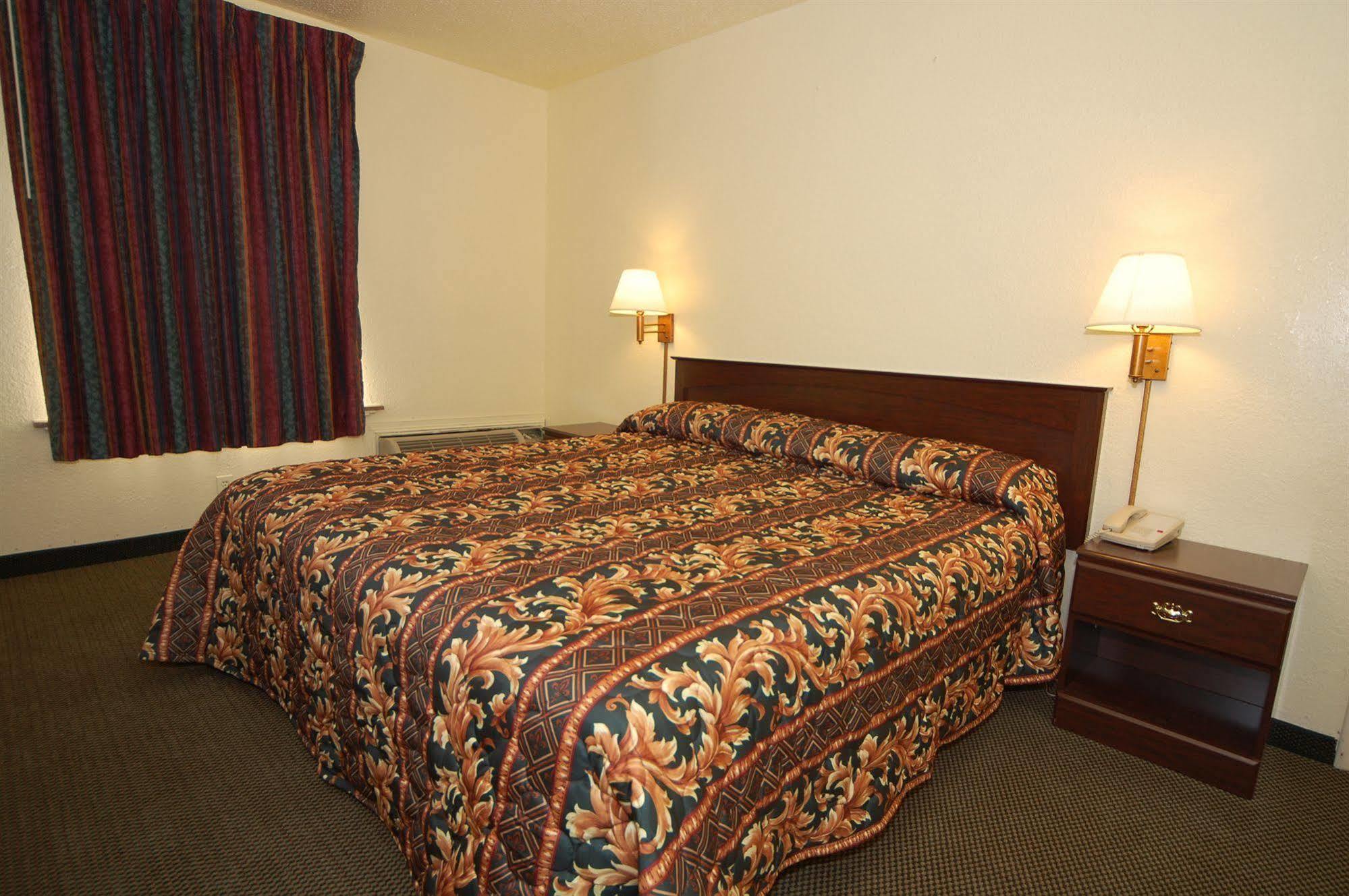 Rodeway Inn Conference Center Beaumont Exterior foto